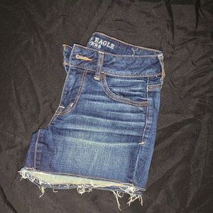 American Eagle short shorts